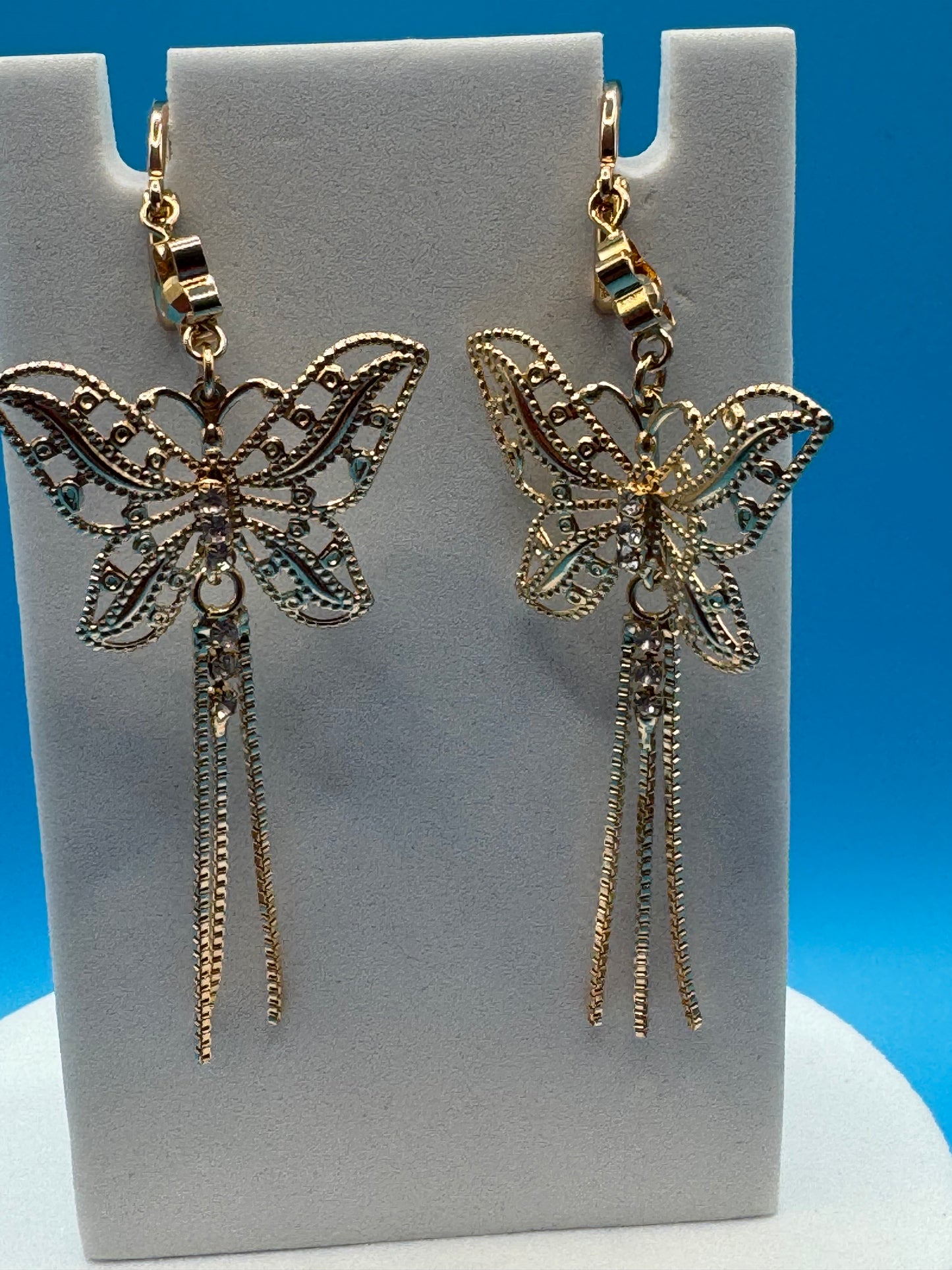 Aretes de mariposa